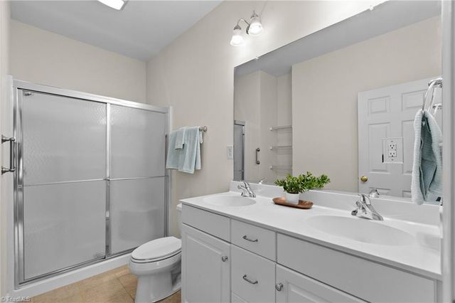 111 N Wentworth Drive, Mocksville, NC 27028