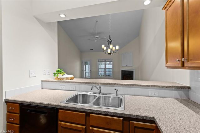 111 N Wentworth Drive, Mocksville, NC 27028