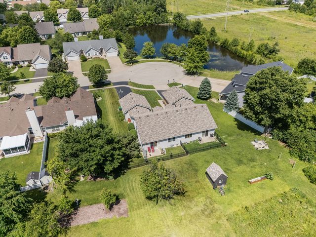 26321 S Magnolia Lane, Channahon, IL 60410