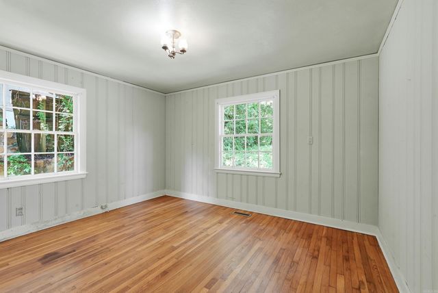 720 N Oak Street, Little Rock, AR 72205