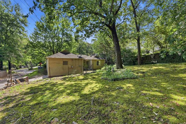 720 N Oak Street, Little Rock, AR 72205