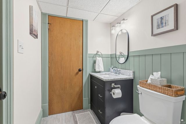 3215 Driftwood Drive, Manhattan, KS 66503