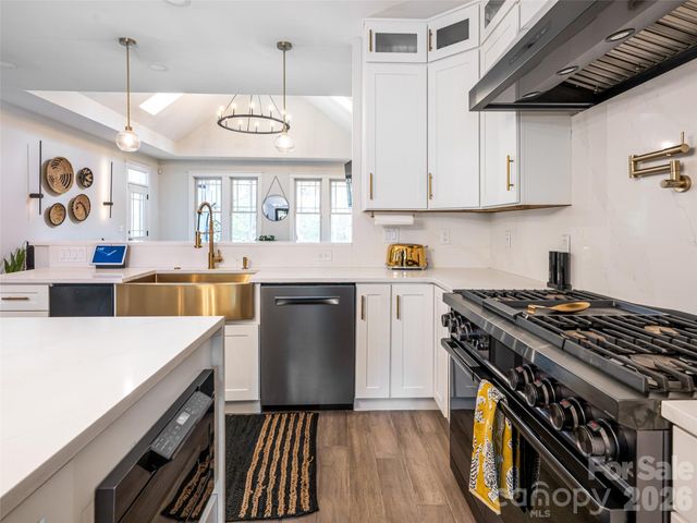 67 White Ash Drive, Asheville, NC 28803