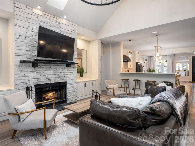 67 White Ash Drive, Asheville, NC 28803