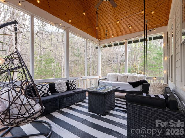67 White Ash Drive, Asheville, NC 28803