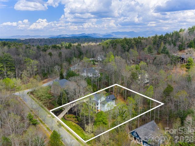 67 White Ash Drive, Asheville, NC 28803