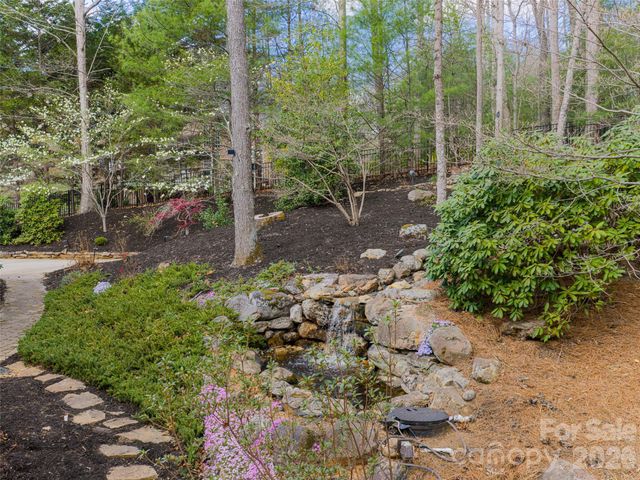 67 White Ash Drive, Asheville, NC 28803