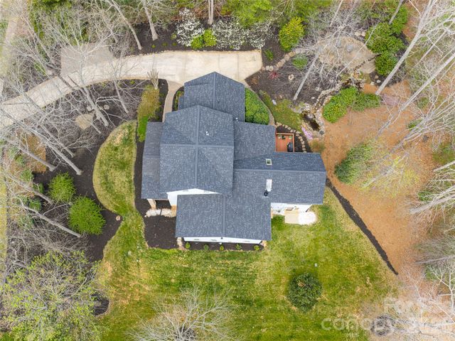 67 White Ash Drive, Asheville, NC 28803