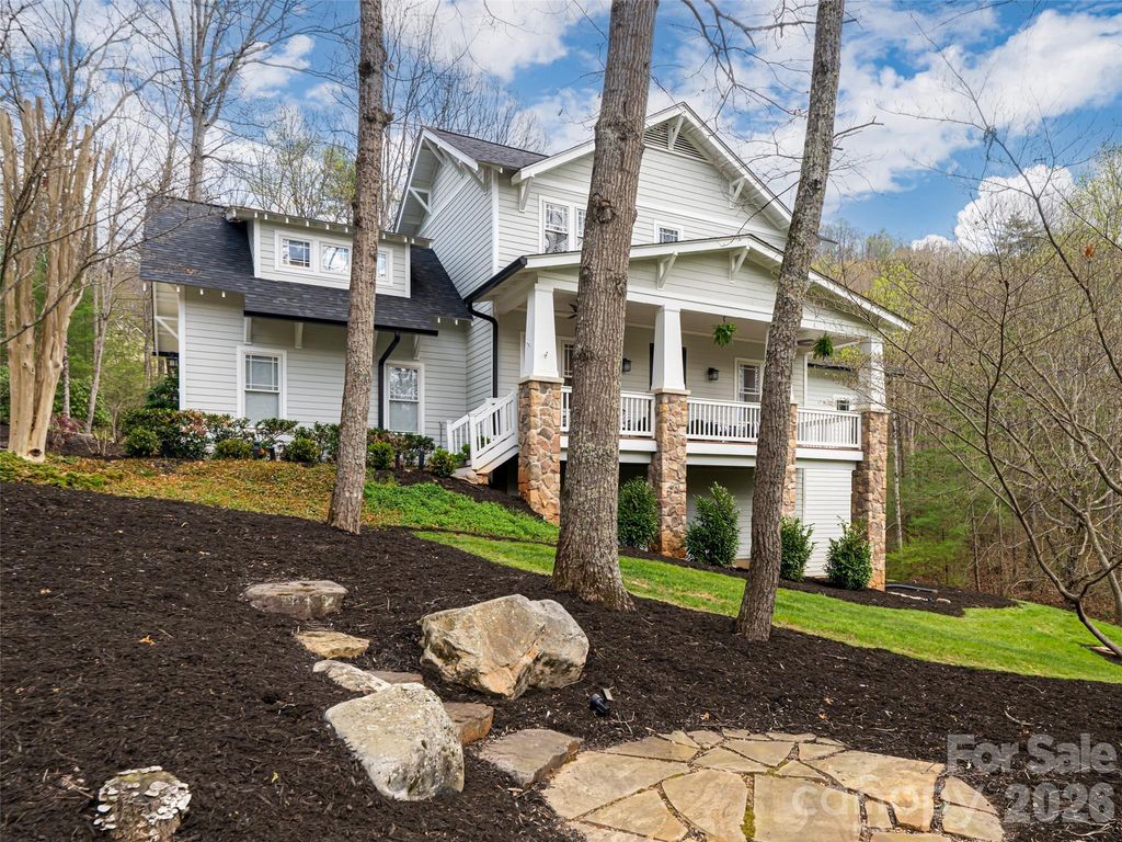 67 White Ash Drive, Asheville, NC 28803