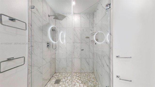 8212 NW 8th Pl 2, Plantation, FL 33324