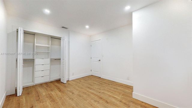 8212 NW 8th Pl 2, Plantation, FL 33324