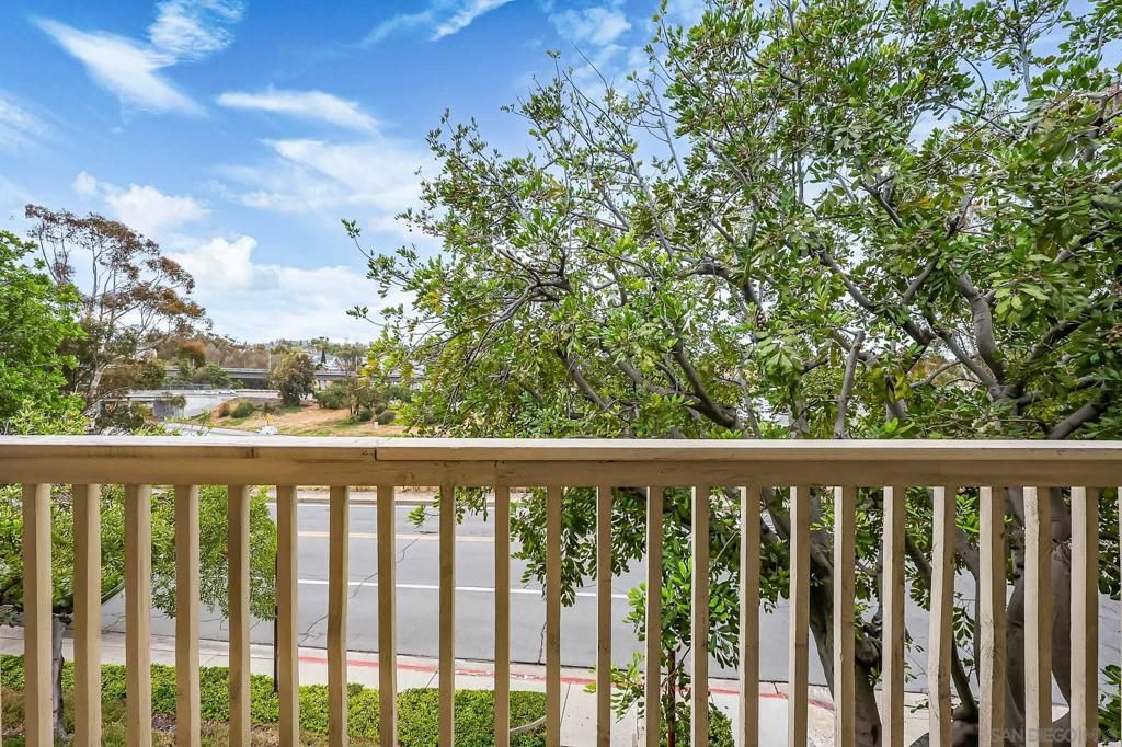 Image 12 of property listing at 7700 Parkway Dr Unit 2, La Mesa, CA 91942