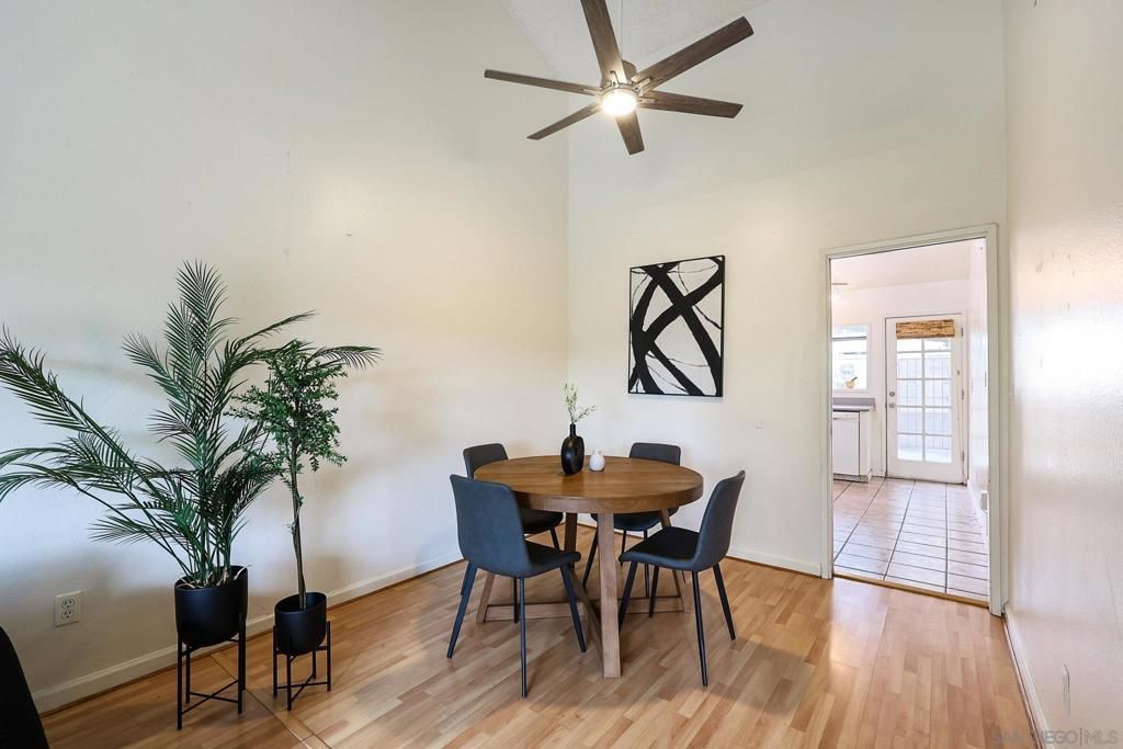Image 16 of property listing at 7700 Parkway Dr Unit 2, La Mesa, CA 91942