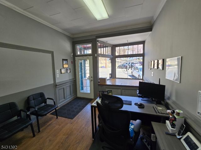 75 Main St, Sussex Boro, NJ 07461