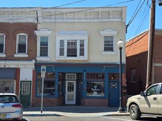 75 Main St, Sussex Boro, NJ 07461