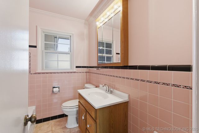 450 S 93rd East Avenue, Tulsa, OK 74112