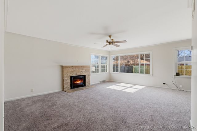 450 S 93rd East Avenue, Tulsa, OK 74112