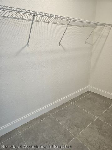 746 Kingfisher Avenue NW, Lake Placid, FL 33852