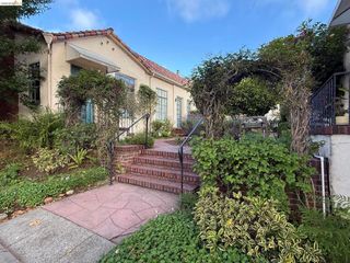 2444 Virginia B, Berkeley, CA 94709