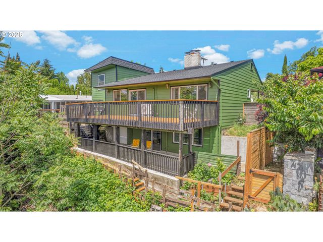 6740 N WILLAMETTE Blvd, Portland, OR 97203