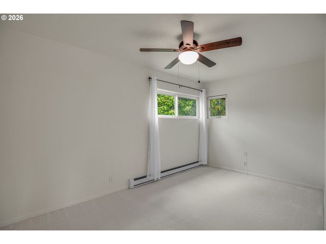 6740 N WILLAMETTE Blvd, Portland, OR 97203