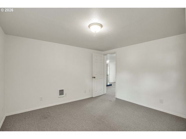 6740 N WILLAMETTE Blvd, Portland, OR 97203