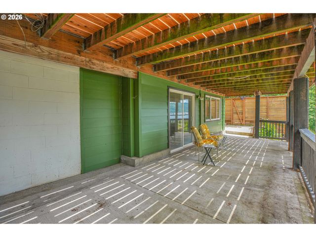6740 N WILLAMETTE Blvd, Portland, OR 97203