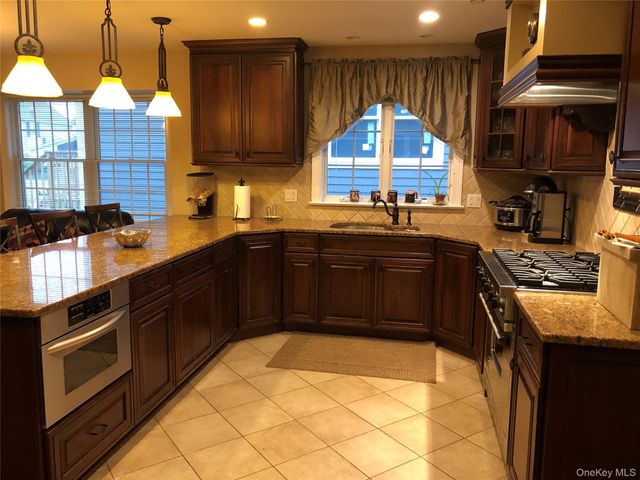 40 Ellsworth Avenue Front, Harrison, NY 10528