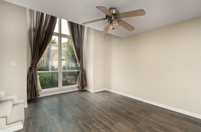 16120 Stuebner Airline Road 501, Spring, TX 77379