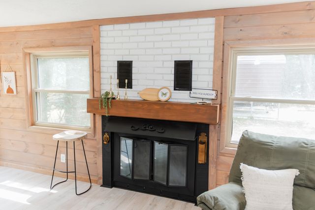 20390 Catfish Lane, Wheatland, MO 65779