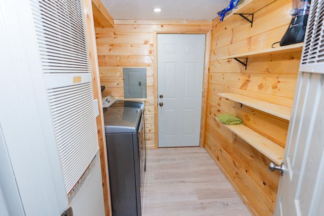 20390 Catfish Lane, Wheatland, MO 65779