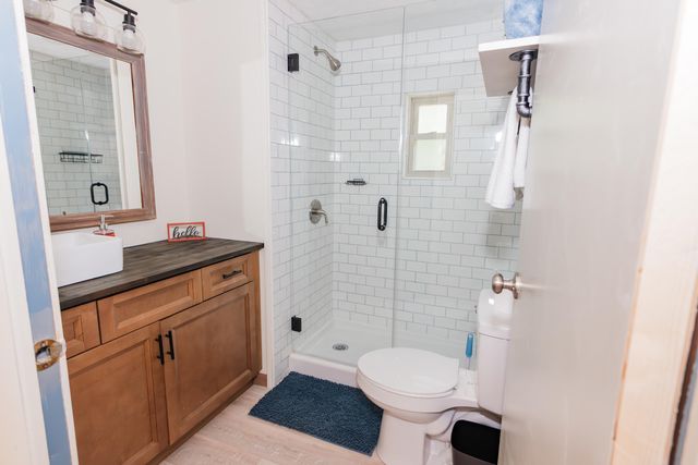 20390 Catfish Lane, Wheatland, MO 65779