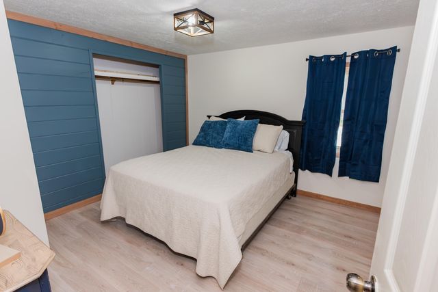 20390 Catfish Lane, Wheatland, MO 65779