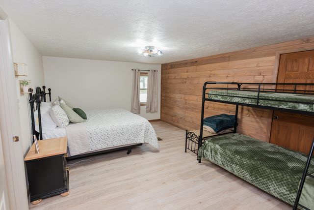 20390 Catfish Lane, Wheatland, MO 65779