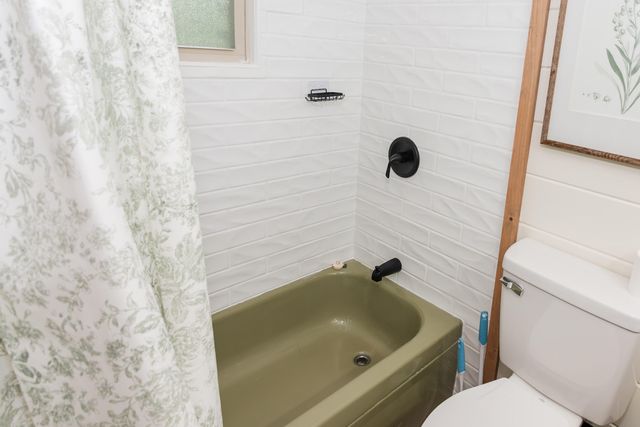 20390 Catfish Lane, Wheatland, MO 65779