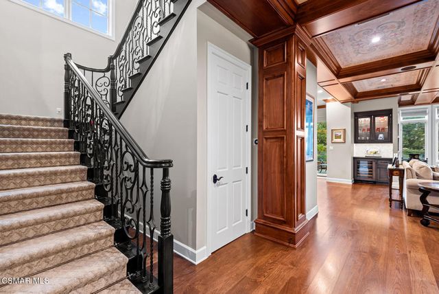 2378 Heatherbank Court, Thousand Oaks, CA 91361