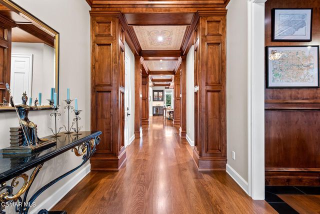 2378 Heatherbank Court, Thousand Oaks, CA 91361