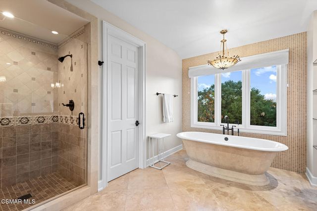 2378 Heatherbank Court, Thousand Oaks, CA 91361