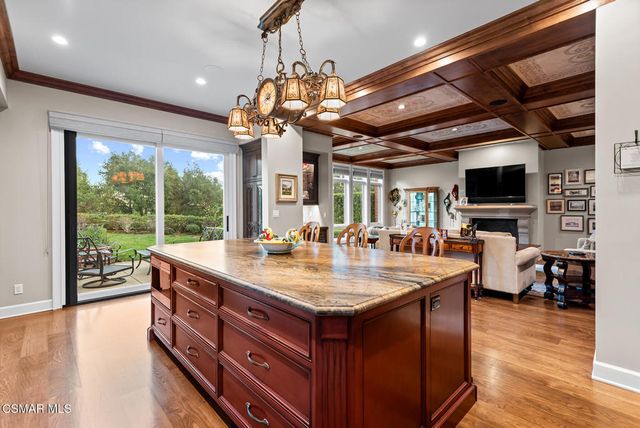 2378 Heatherbank Court, Thousand Oaks, CA 91361