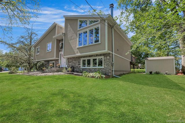 44 Massachusetts Avenue, Congers, NY 10920