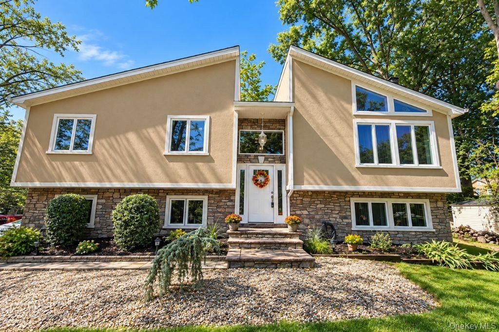 44 Massachusetts Avenue, Congers, NY 10920 — exterior