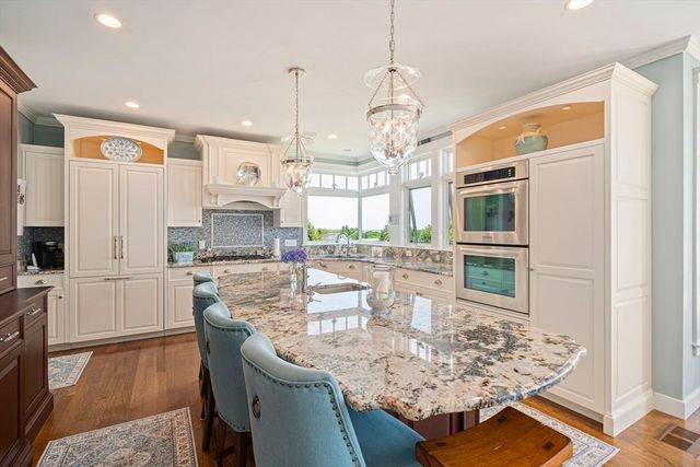 92 Emery Rd, Marshfield, MA 02050