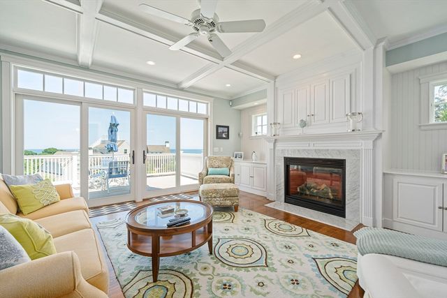 92 Emery Rd, Marshfield, MA 02050