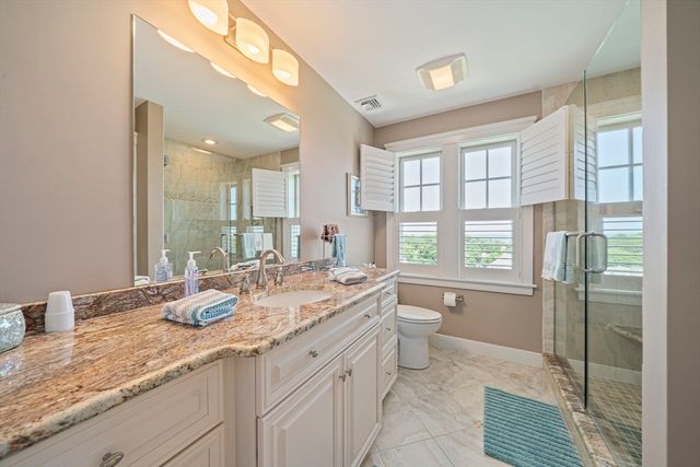 92 Emery Rd, Marshfield, MA 02050