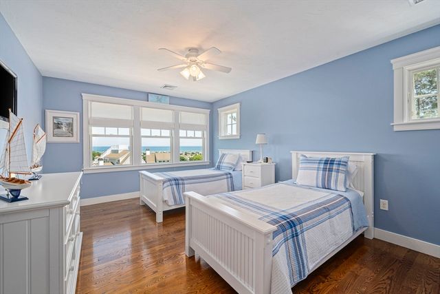 92 Emery Rd, Marshfield, MA 02050