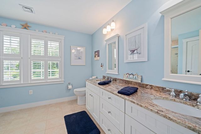 92 Emery Rd, Marshfield, MA 02050