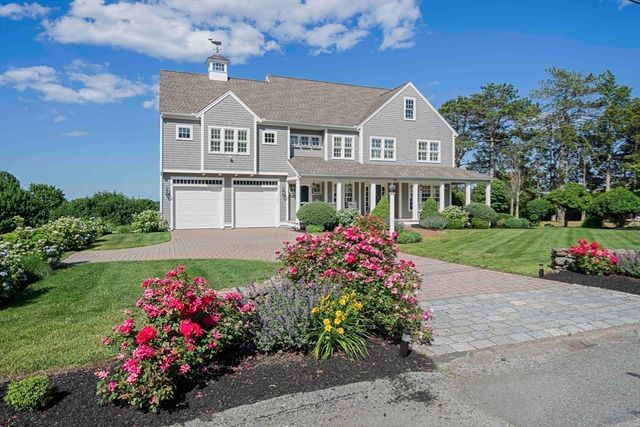 92 Emery Rd, Marshfield, MA 02050