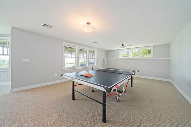 92 Emery Rd, Marshfield, MA 02050
