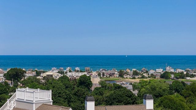 92 Emery Rd, Marshfield, MA 02050
