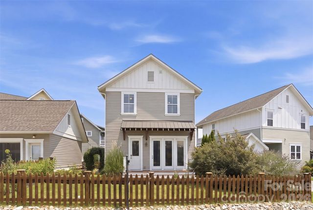 743 Waterscape Court, Rock Hill, SC 29730